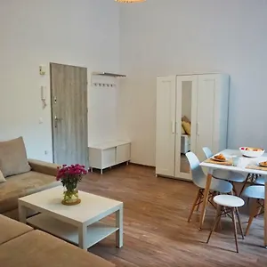 Palace Of Culture, Modern City Center Suite! Apartment
