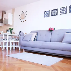 Apartament Cozy And Great Location By Cooee, Warszawa