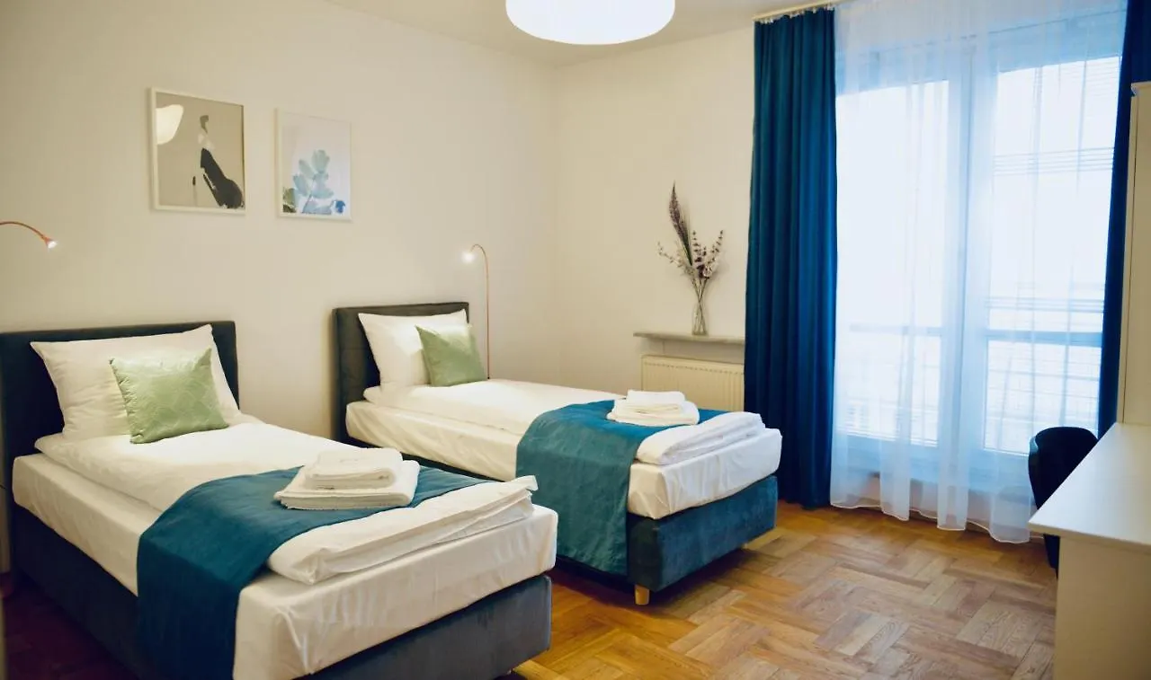 Jessapart- Babka Tower Apartment  Warsaw