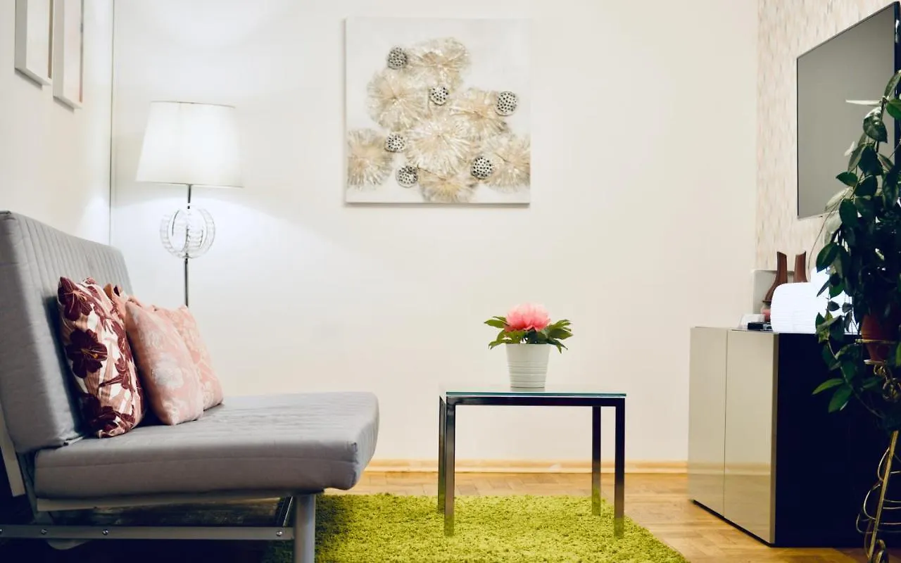 Jessapart- Babka Tower Apartment Warsaw