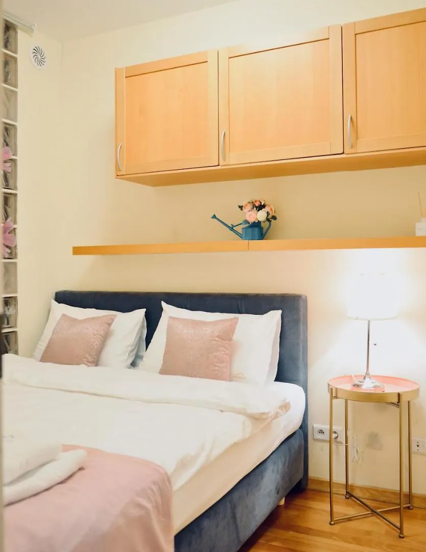 Jessapart- Babka Tower Apartment Varsovia