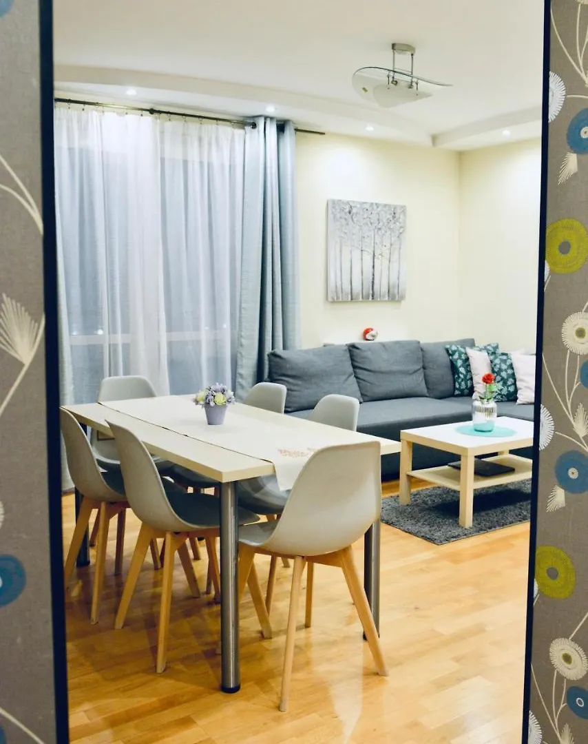 Jessapart- Babka Tower Apartment Varsovia Polonia
